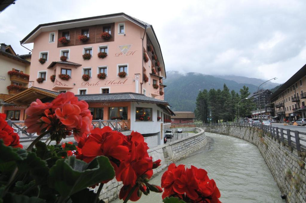 Park Hotel Santa Caterina Valfurva Exterior foto